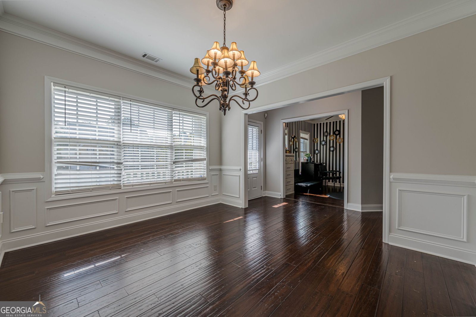 890 Sapphire Lane Sugar Hill - 11