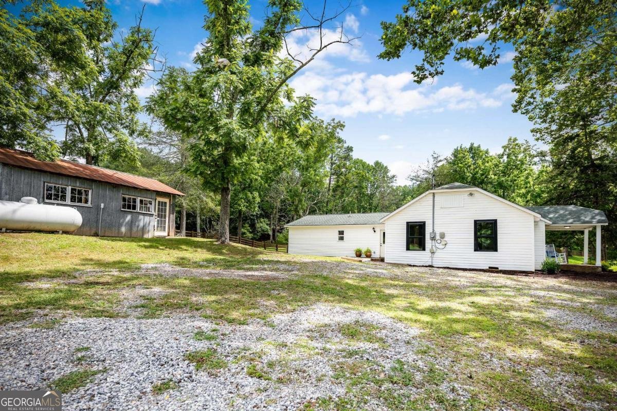 1281 Deaver Road Blairsville - 23