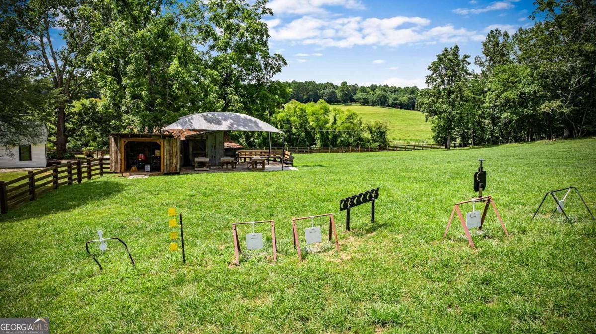 1281 Deaver Road Blairsville - 28