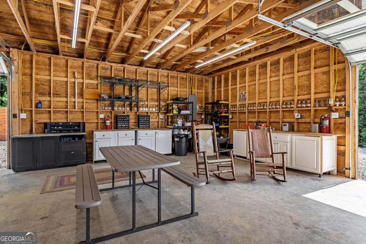 1281 Deaver Road Blairsville - 31