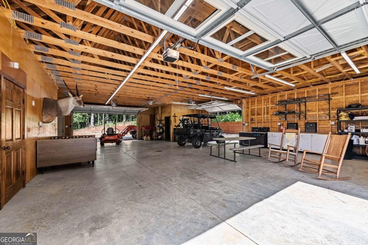 1281 Deaver Road Blairsville - 33