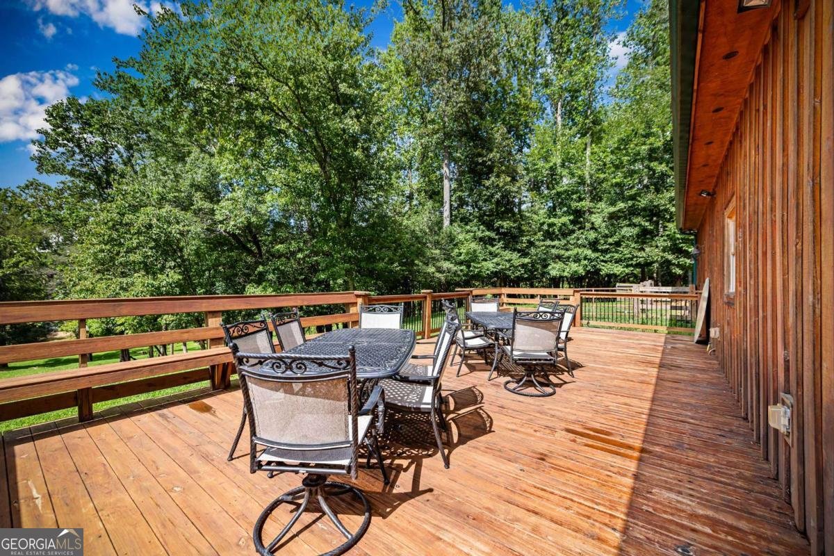 1281 Deaver Road Blairsville - 36