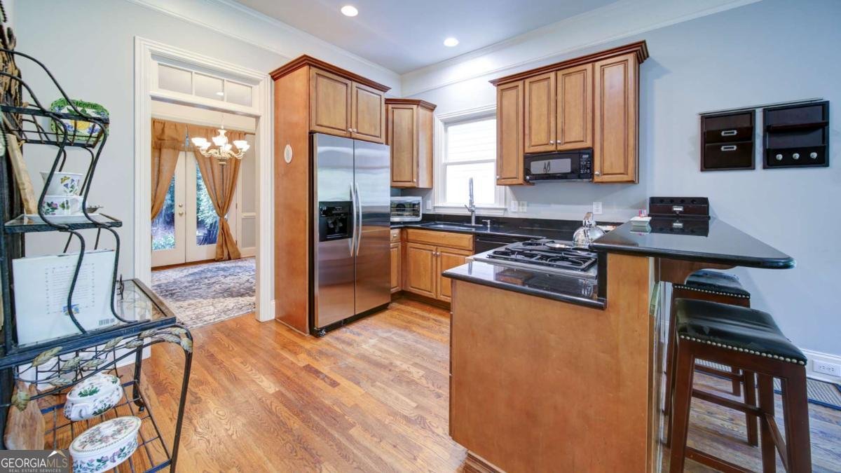 80 Fowler Avenue Roswell - 1