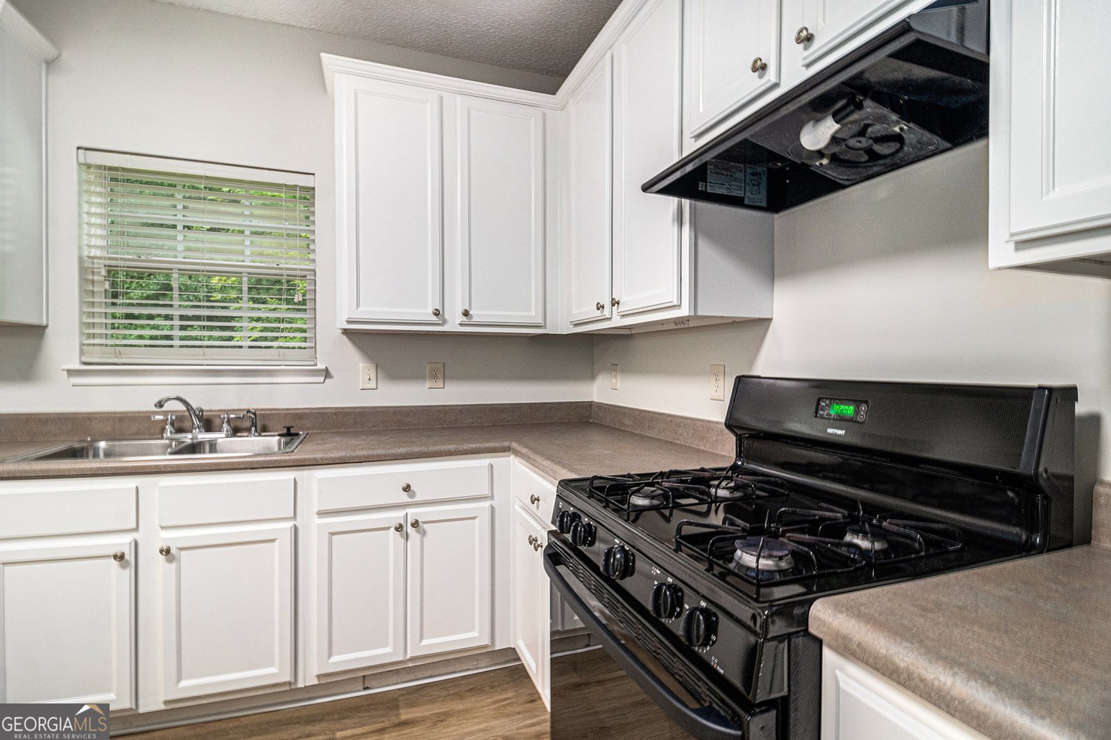 528 Gristmill Lane Hampton - 8