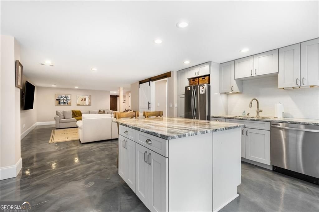 12960 Bucksport Drive Roswell - 27