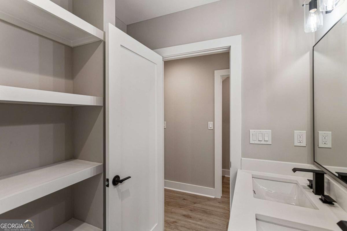 1283 Beecher Street Atlanta - 39