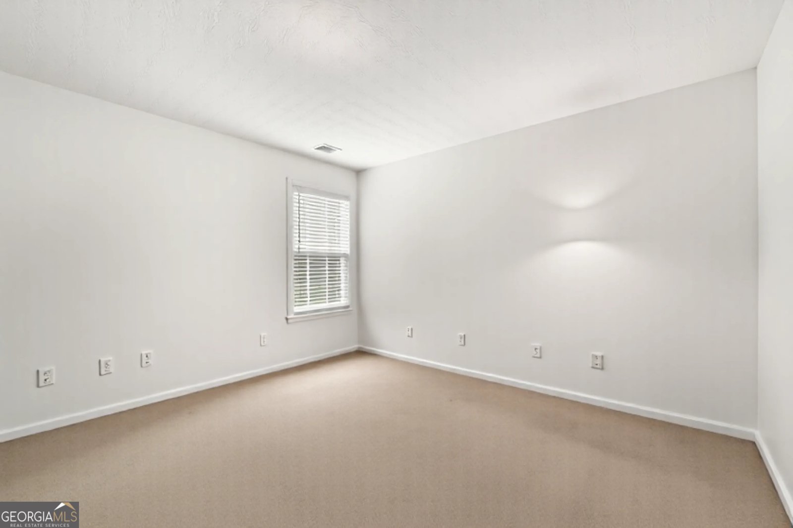 47 BENT RIDGE Drive Dawsonville - 32