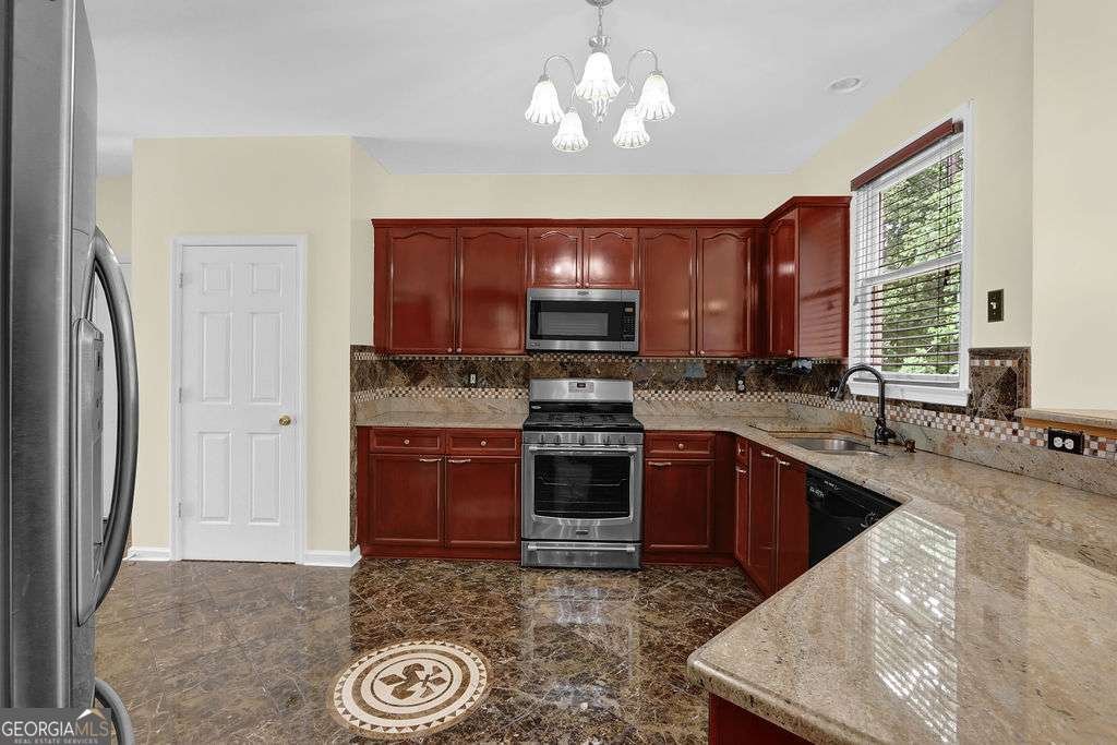 220 Ridge Bluff Lane Suwanee - 19