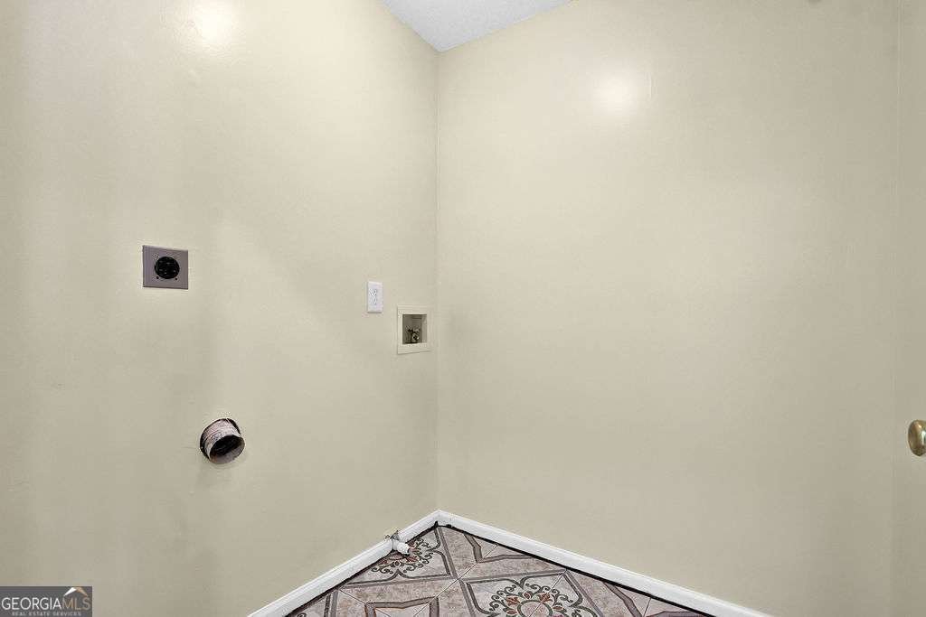 220 Ridge Bluff Lane Suwanee - 21