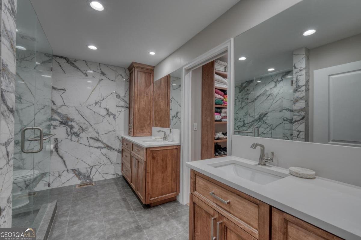 350 Miller Cove Road Blairsville - 28