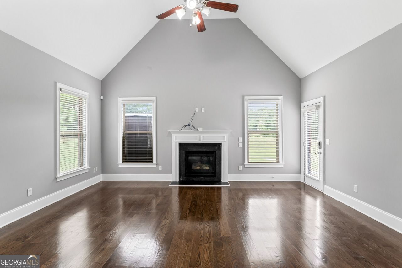 1892 Schofield Drive Hampton - 14