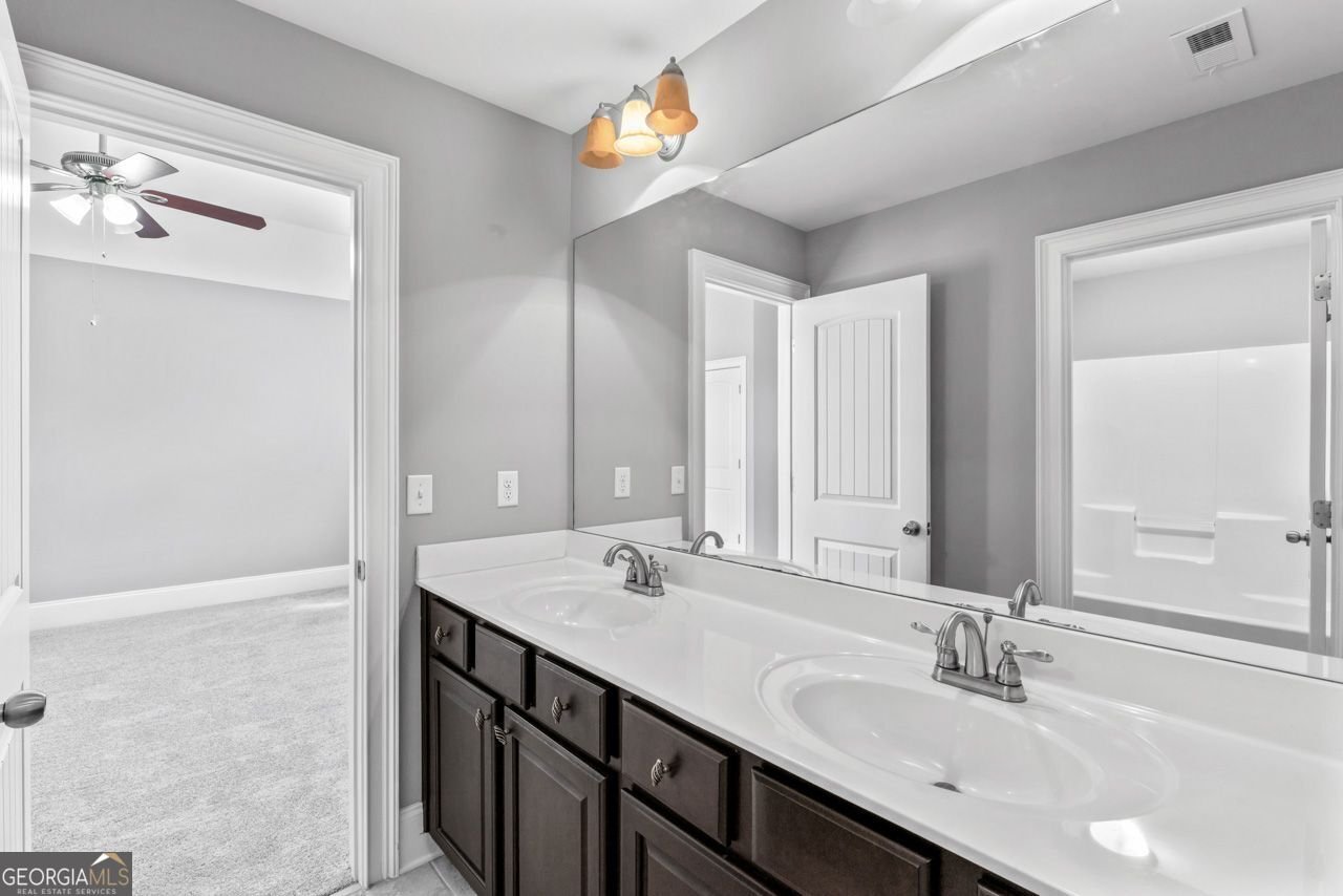 1892 Schofield Drive Hampton - 37