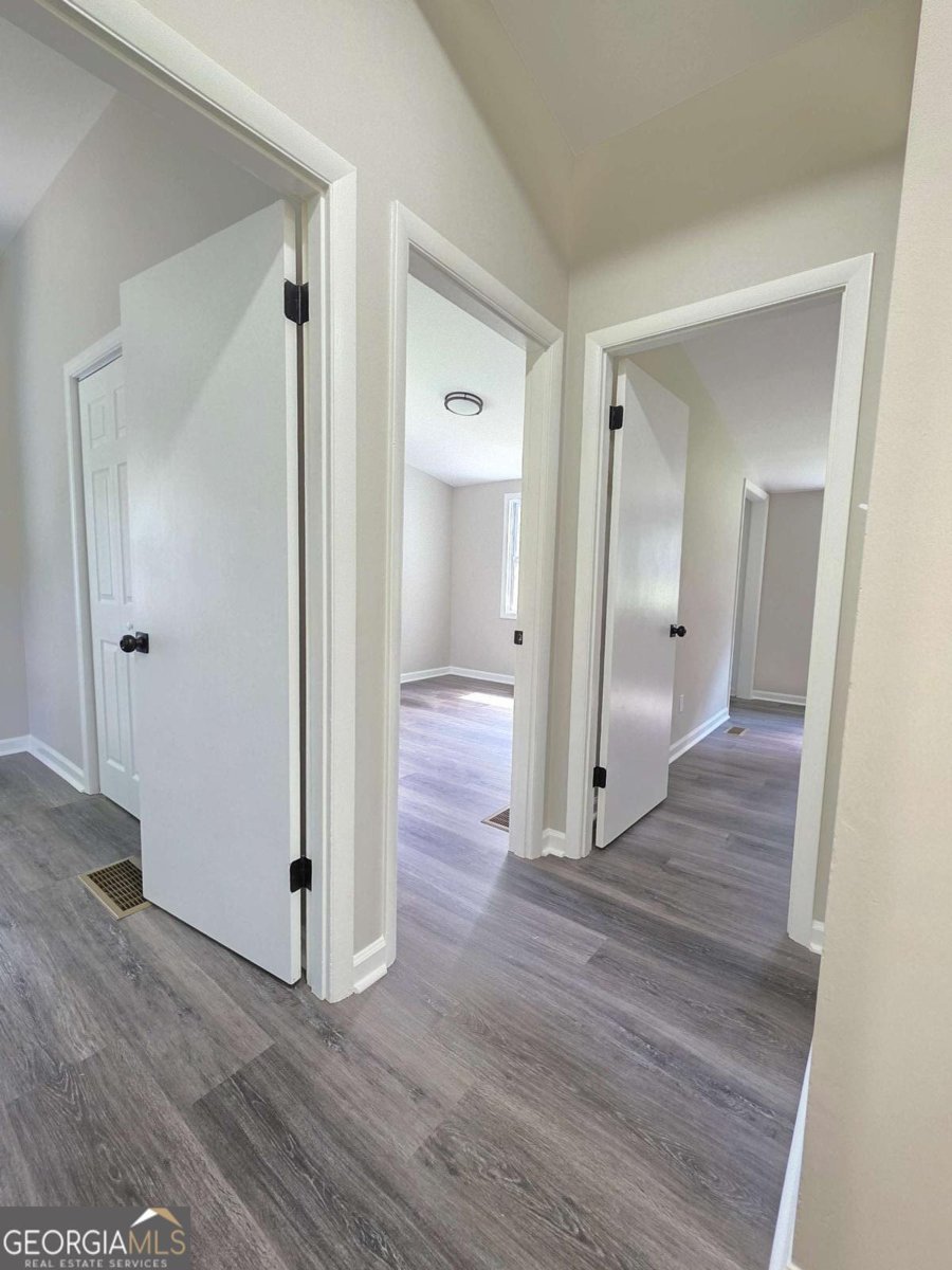 4298 Brookside Drive Forest Park - 11