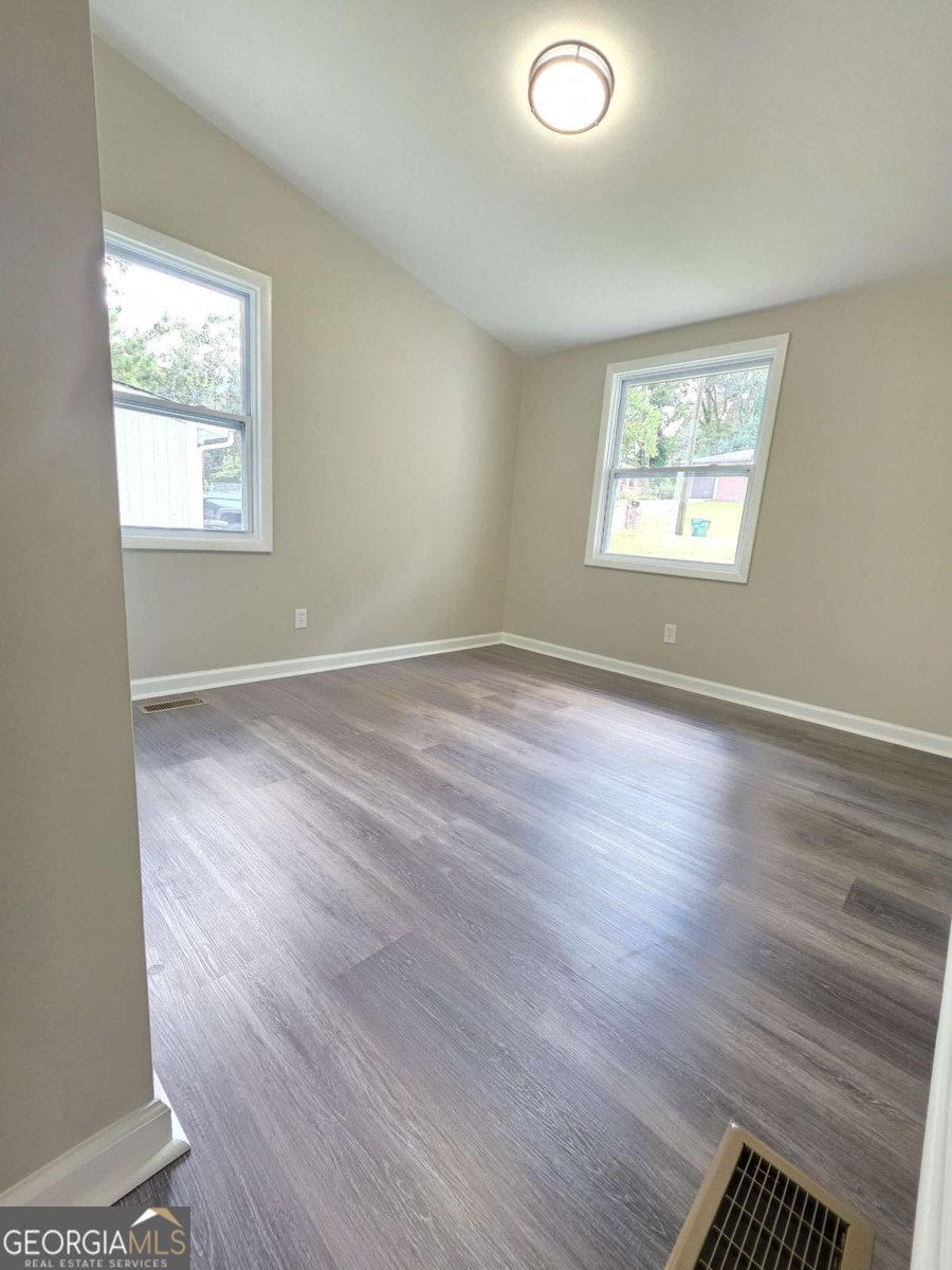 4298 Brookside Drive Forest Park - 15