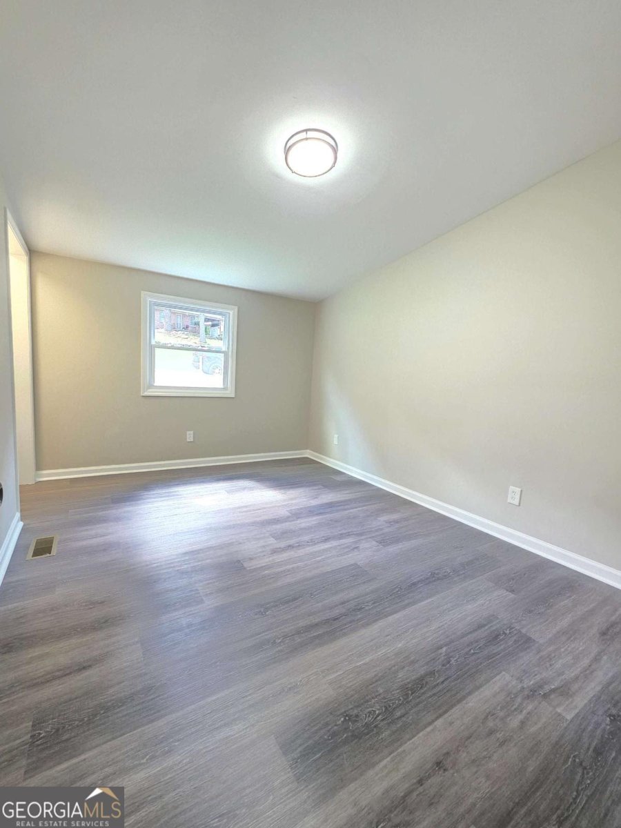 4298 Brookside Drive Forest Park - 16