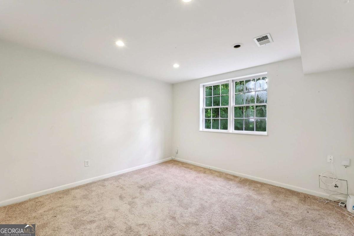 2279 Lyle Road Atlanta - 29