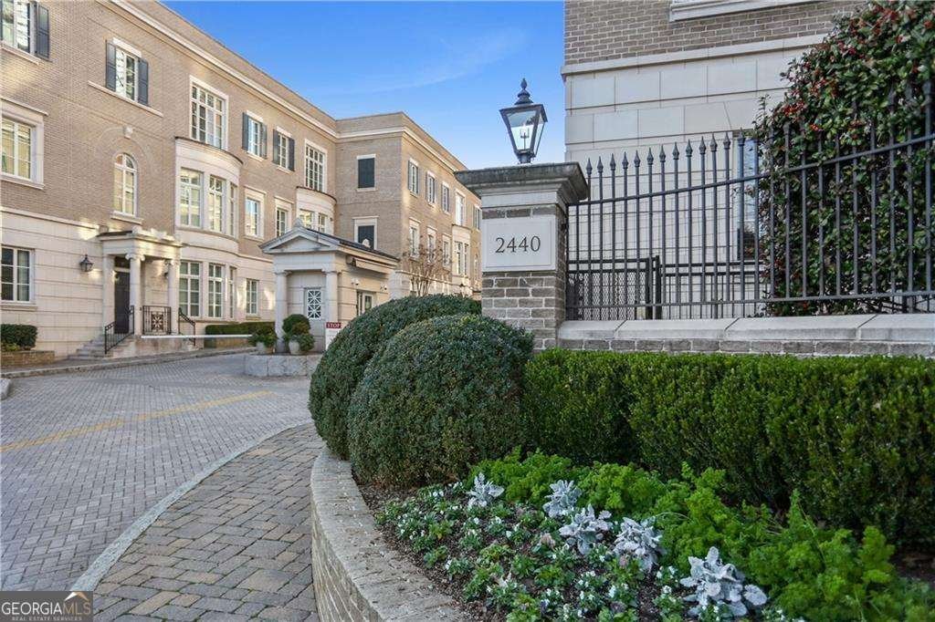 2440 Peachtree Road Atlanta - 1