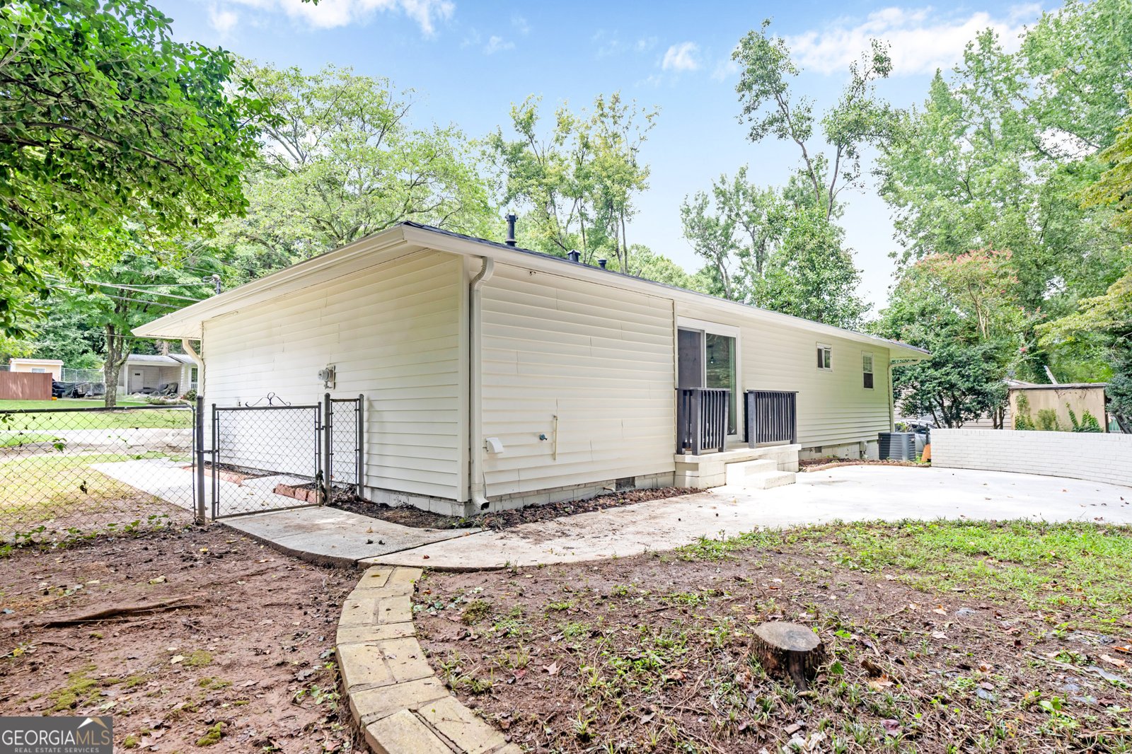 929 Creekdale Drive Clarkston - 33