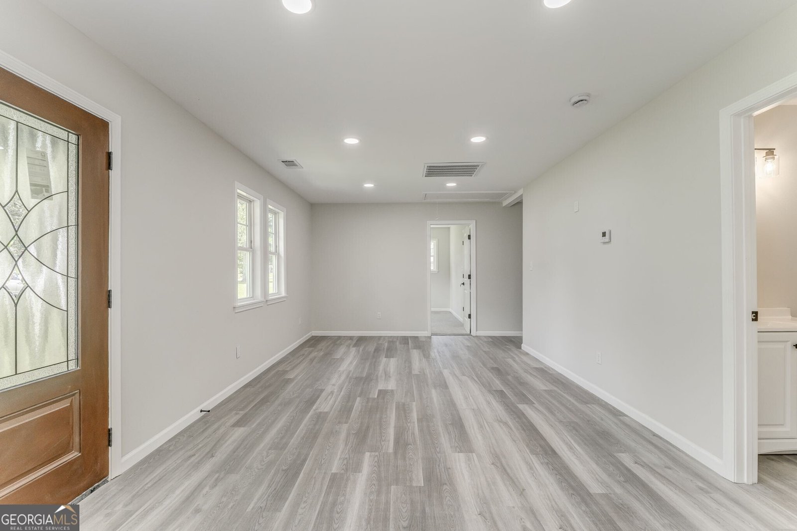 201 Charmin Circle Calhoun - 1