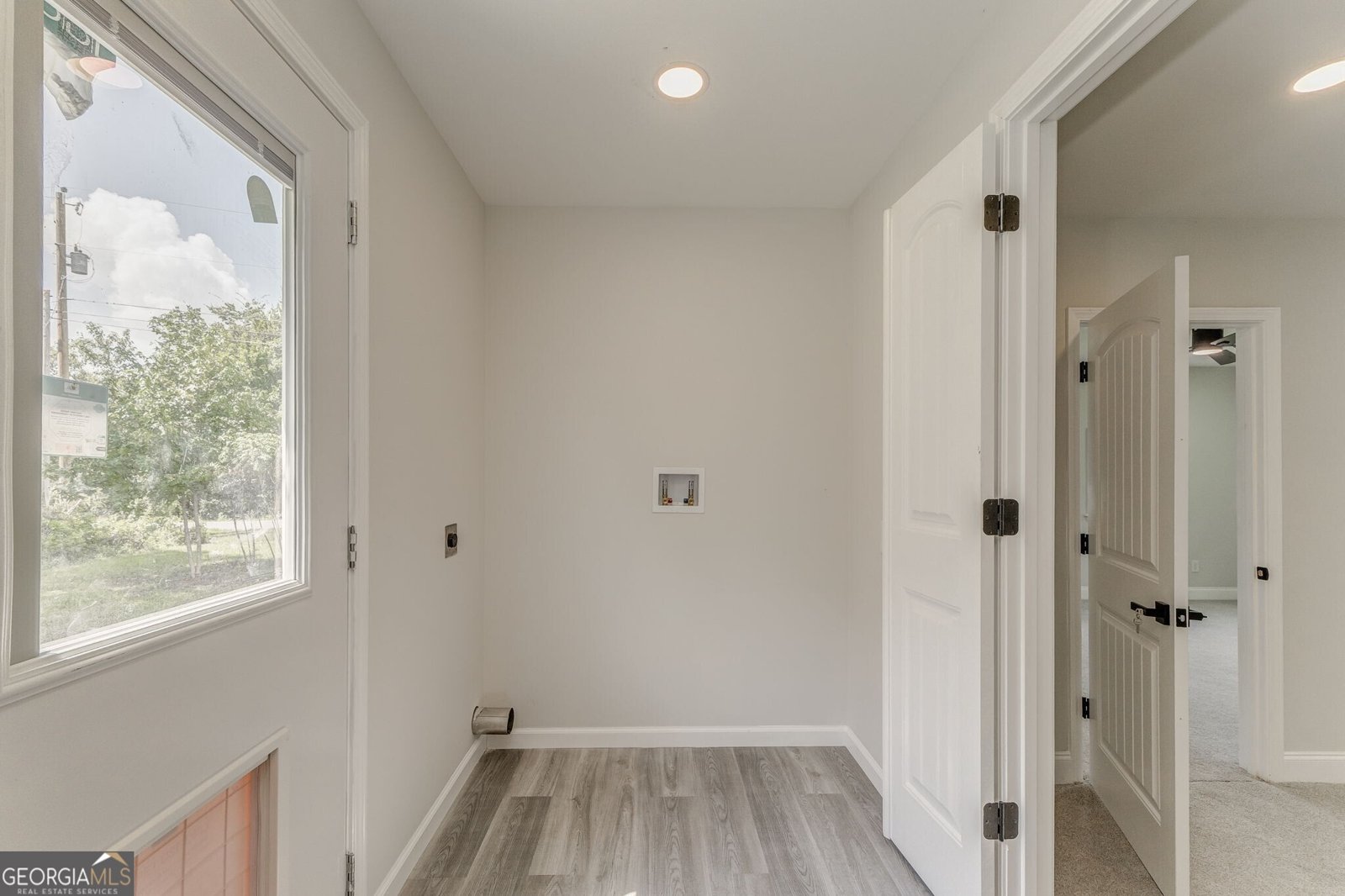 201 Charmin Circle Calhoun - 24