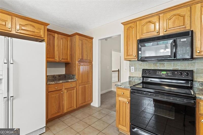 6915 FLETCHER Drive Winston - 22