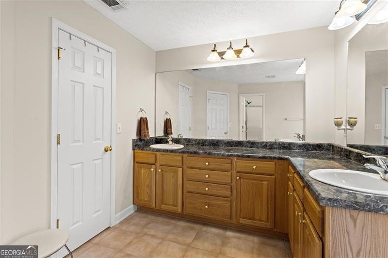 6915 FLETCHER Drive Winston - 6