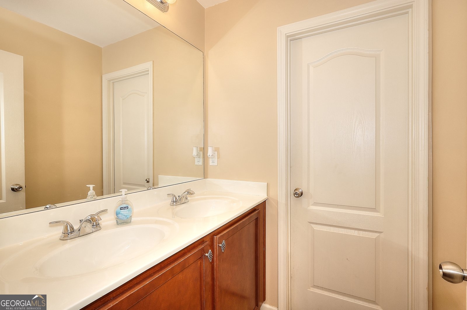 1398 Scenic Pines Drive Lawrenceville - 19