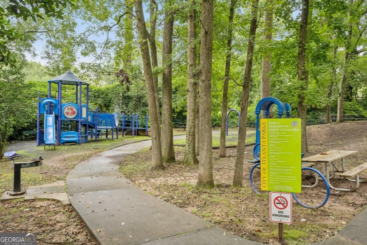 1136 Gilbert Street Atlanta - 25