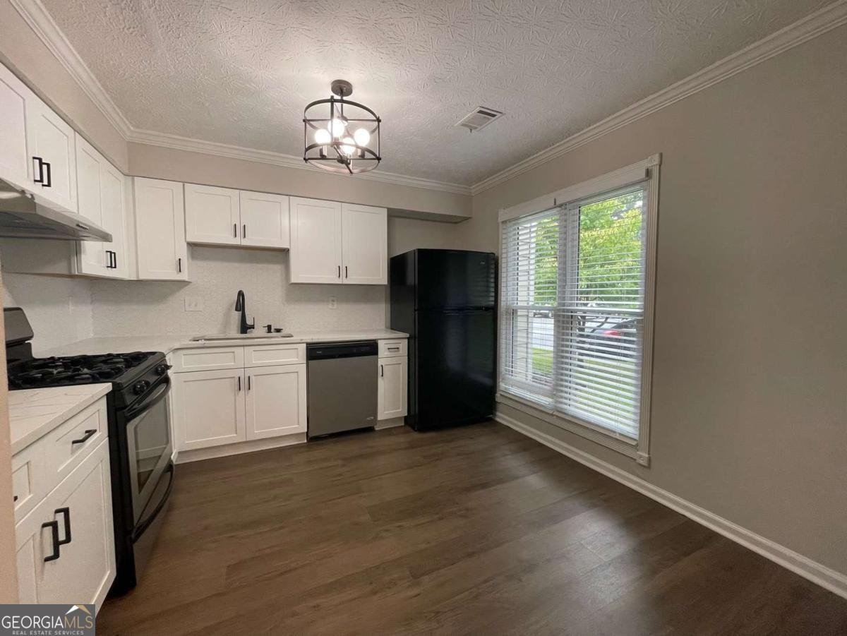 3176 Shadow Walk Lane Tucker - 3