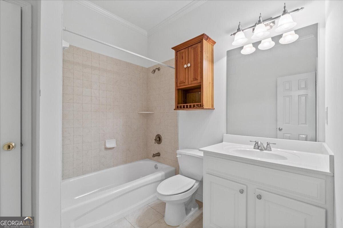 498 Vinings Estates Drive Mableton - 8