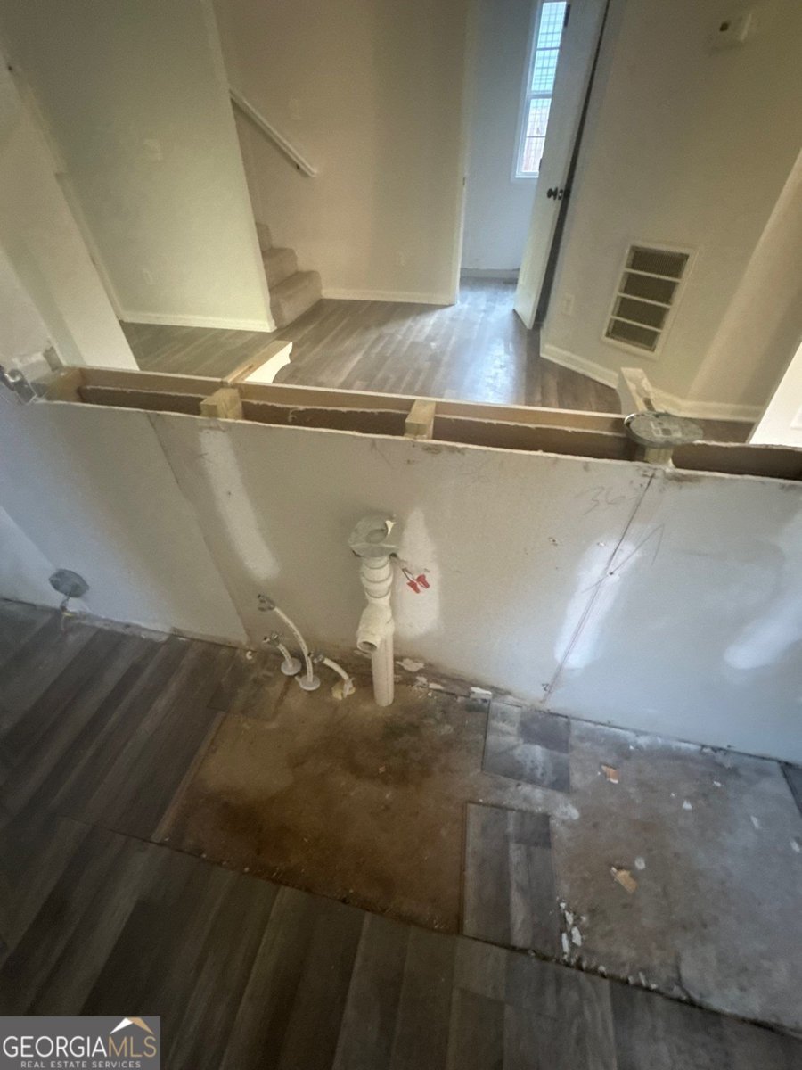 2548 Bellview Avenue Atlanta - 6