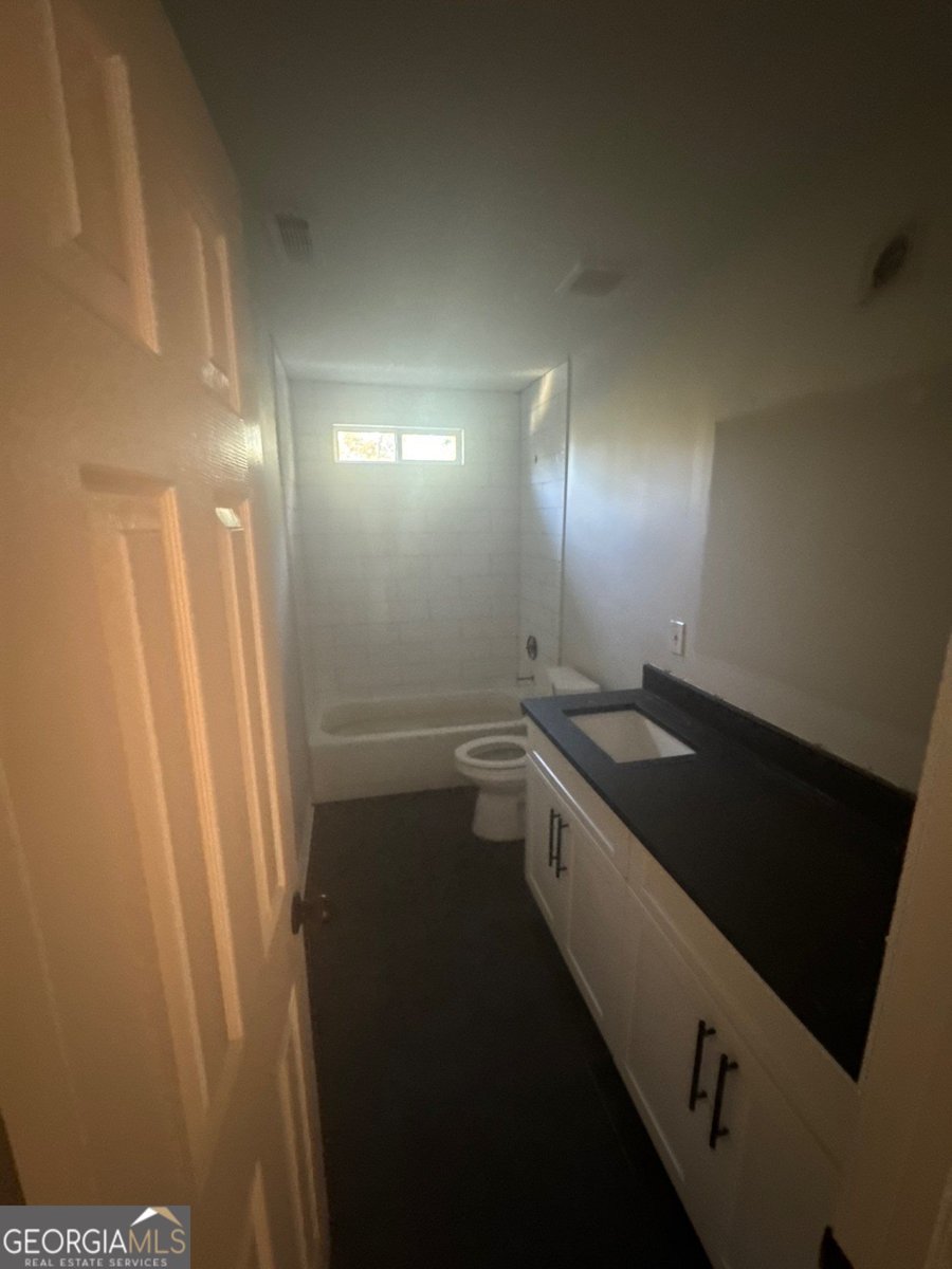 2548 Bellview Avenue Atlanta - 9