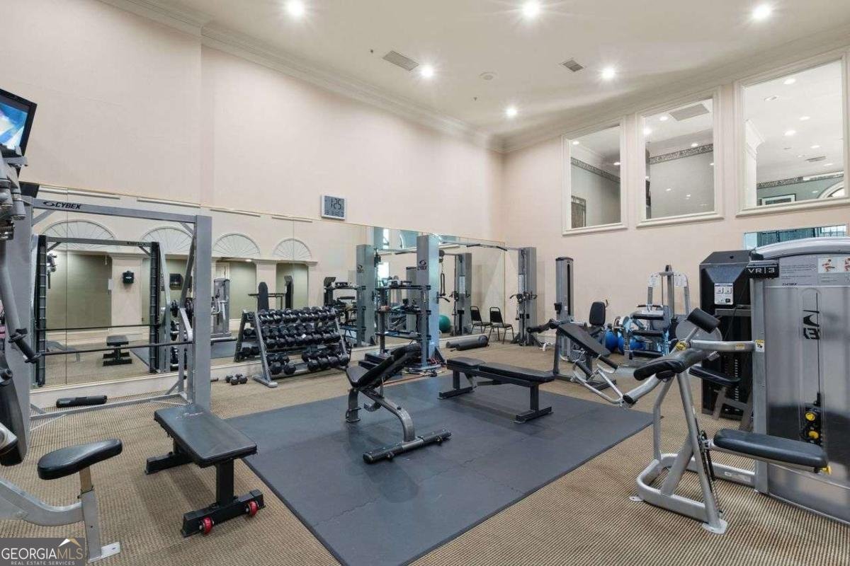 3334 PEACHTREE Road Atlanta - 14