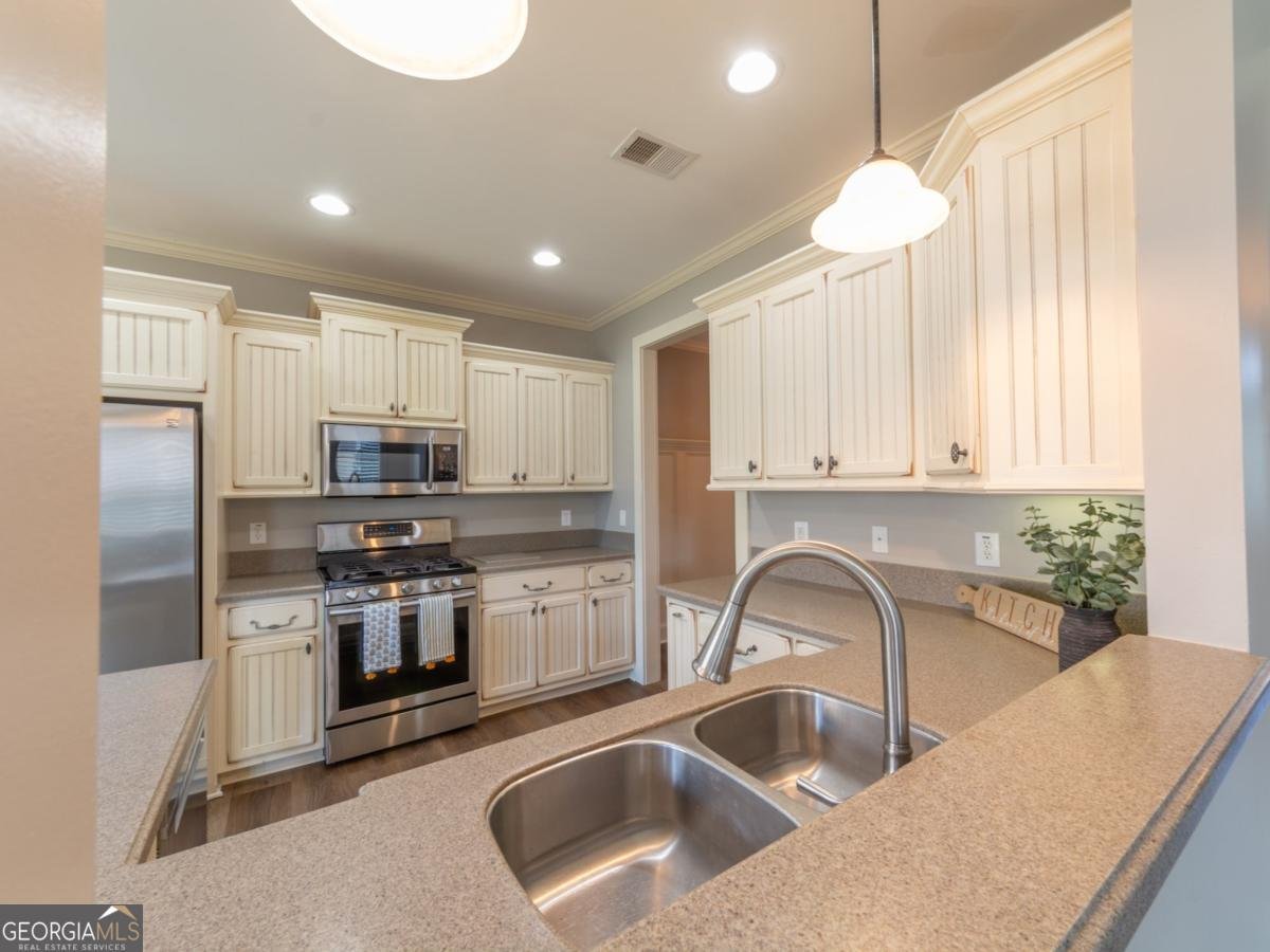 5 Grove Park Circle Cartersville - 24