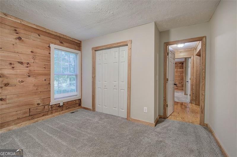 706 HOLLY SPRINGS Road Rockmart - 34