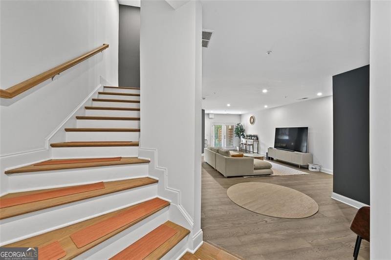 604 LANDLER Terrace Alpharetta - 32