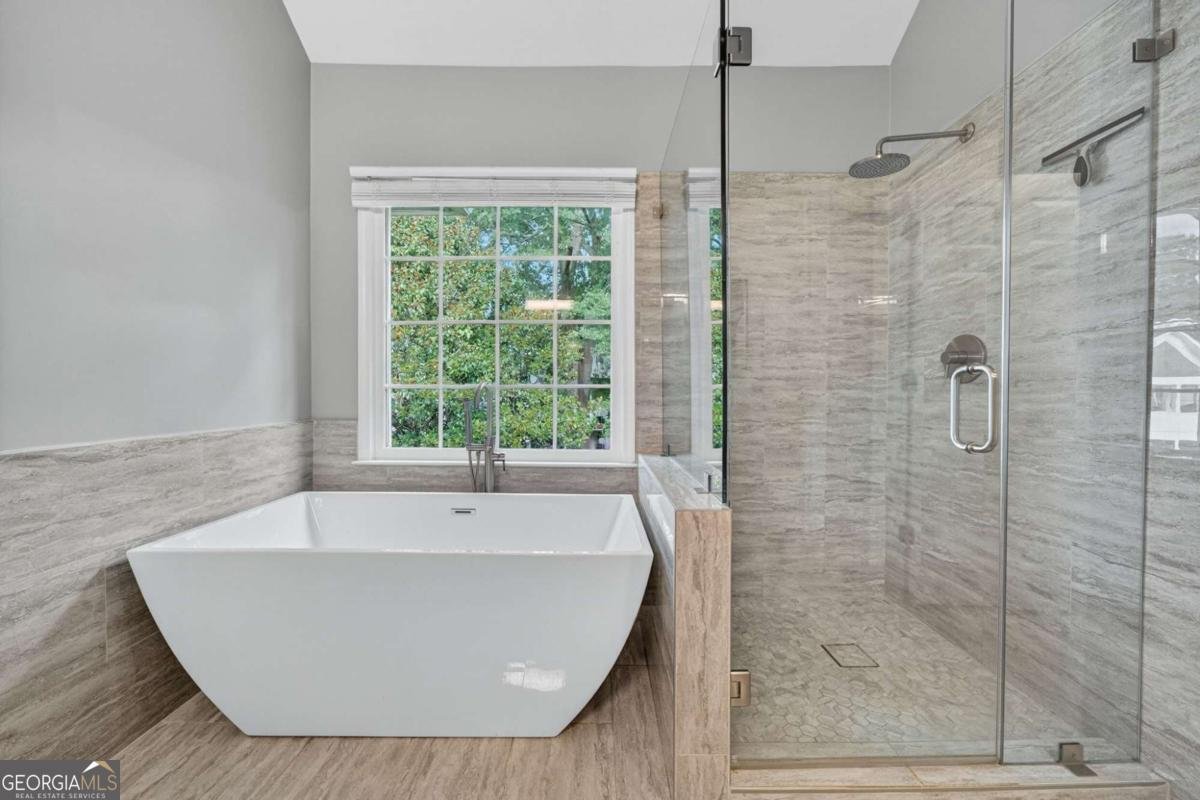 1327 Oaklawn Avenue Atlanta - 19