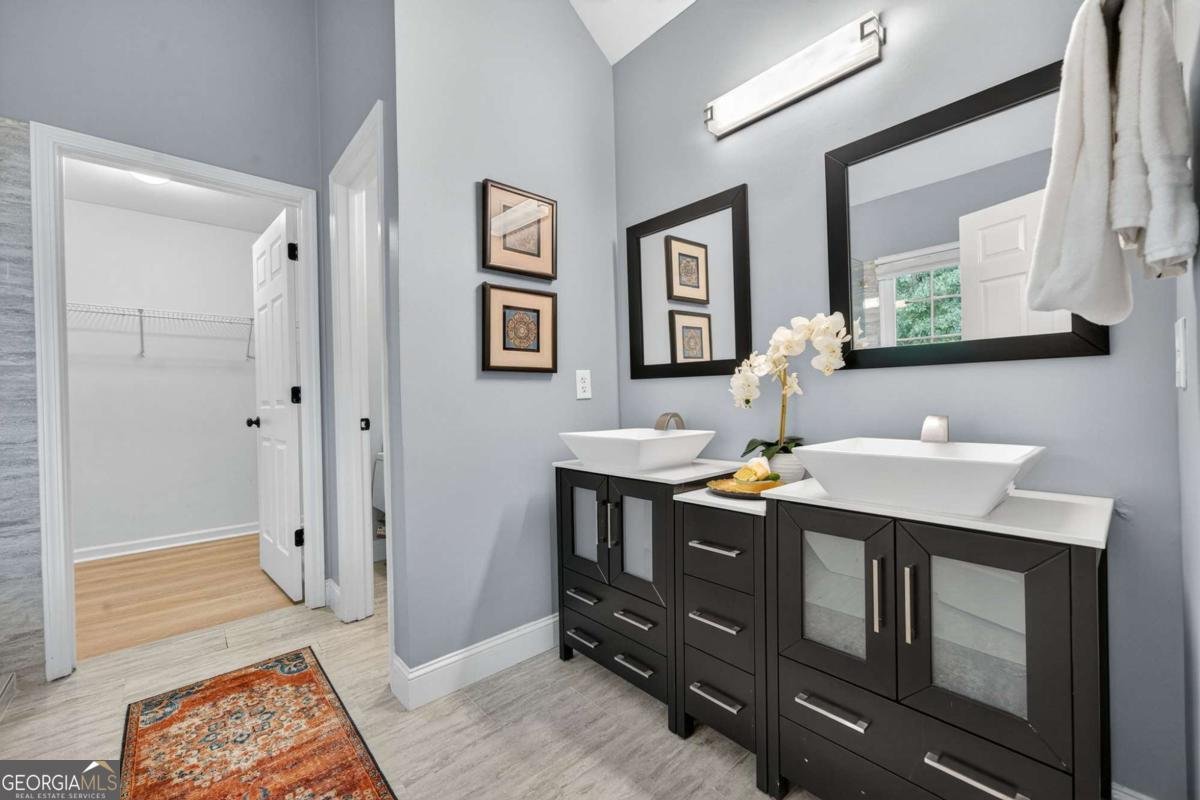 1327 Oaklawn Avenue Atlanta - 25