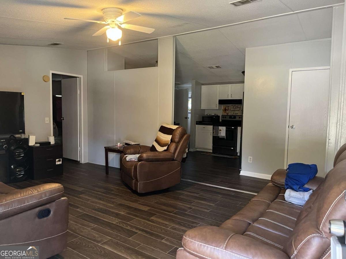 209 Hoey Street Thomson - 3