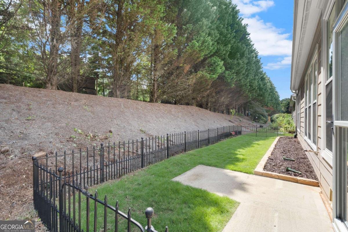 1430 Diplomat Drive Cumming - 24