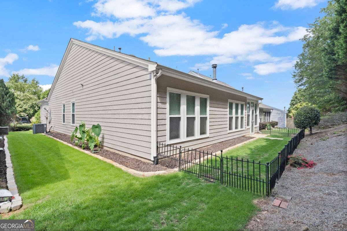 1430 Diplomat Drive Cumming - 27