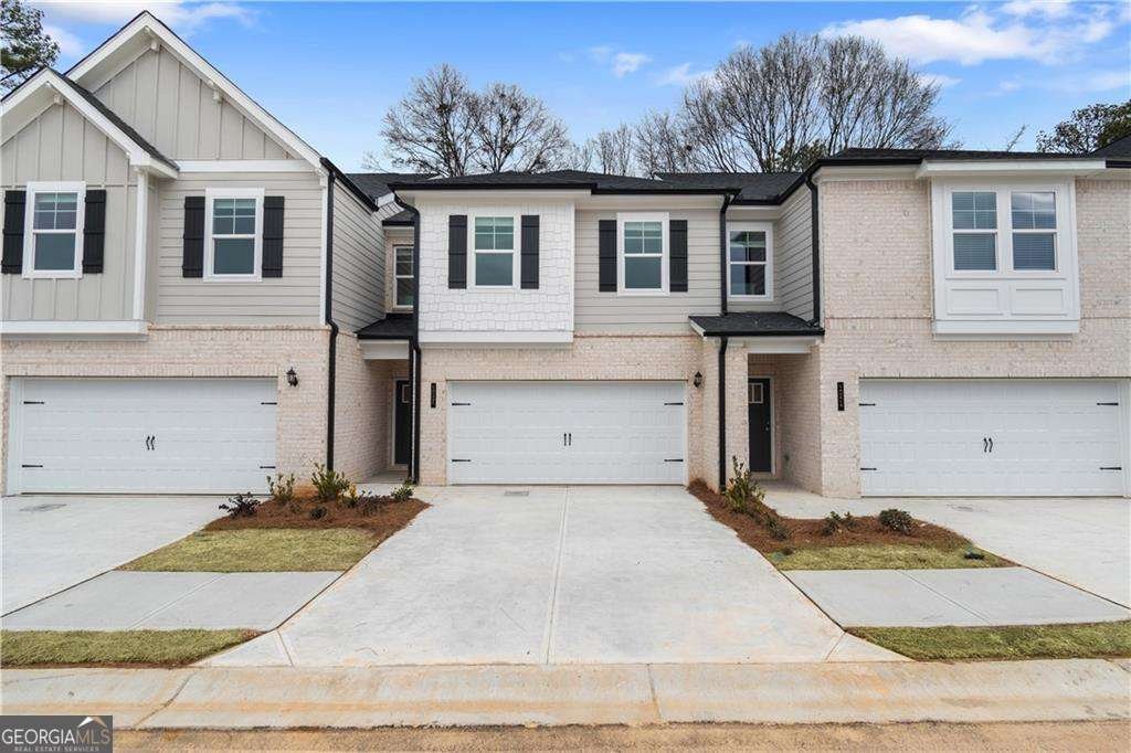 616 Treasure Drive Stockbridge - 2