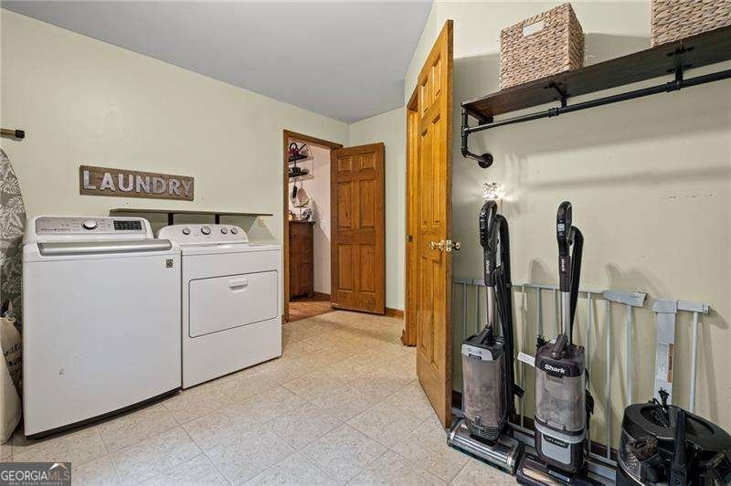 2527 Hickory Road Canton - 25