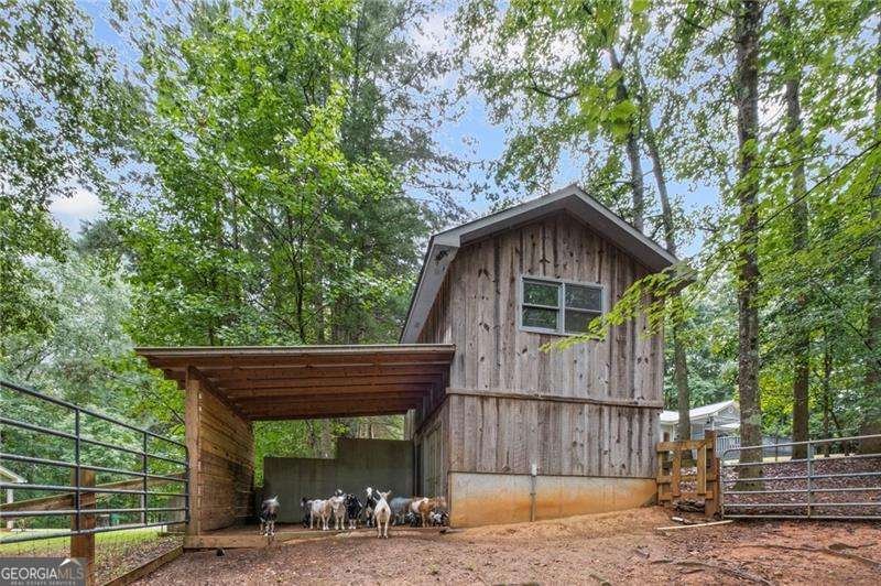 2527 Hickory Road Canton - 52