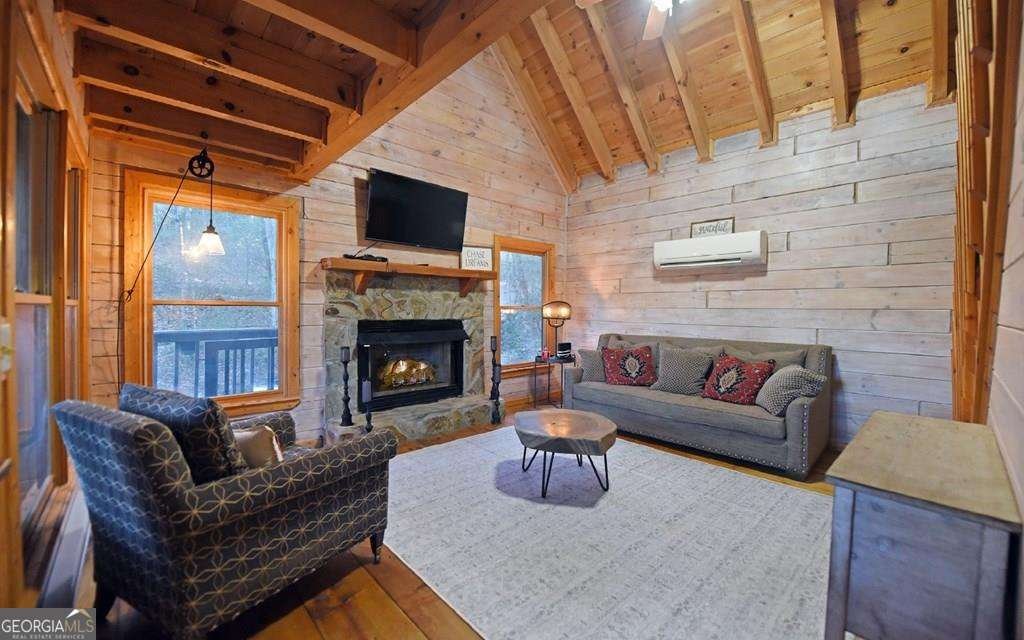 226 Pinetree Drive Blue Ridge - 1
