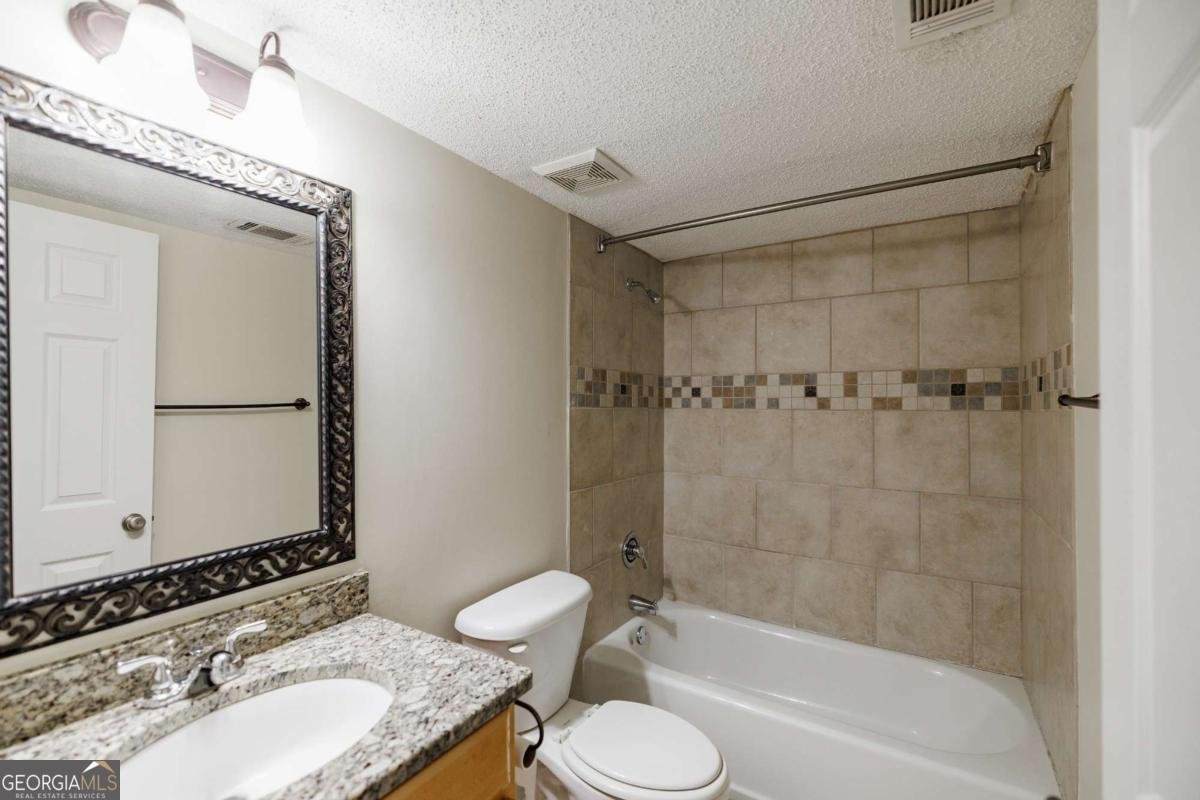 1055 Baxter Street Athens - 4
