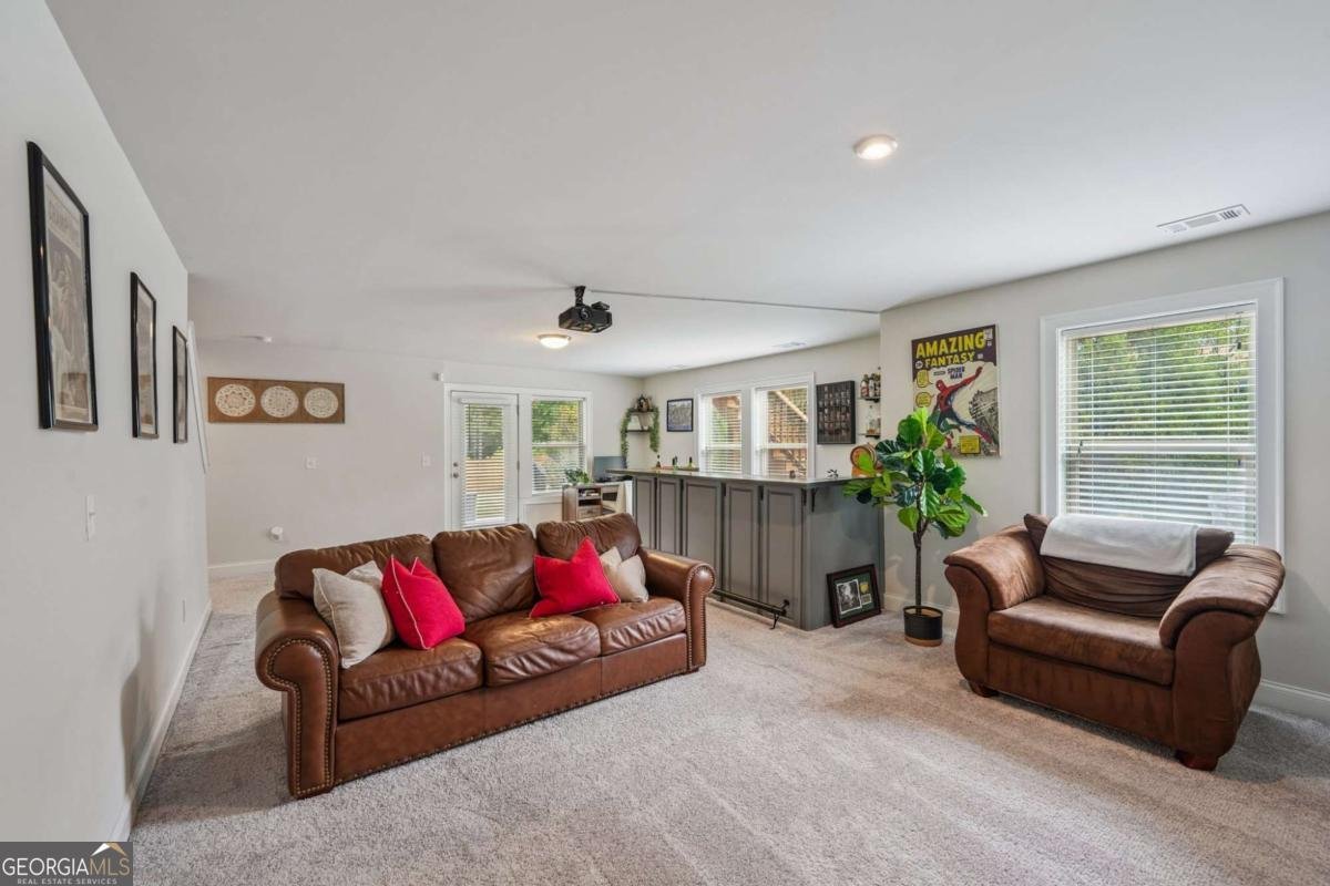 135 Grove View Road Woodstock - 1