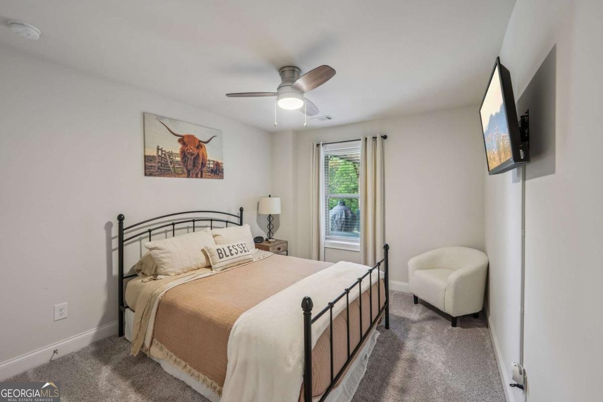 135 Grove View Road Woodstock - 3