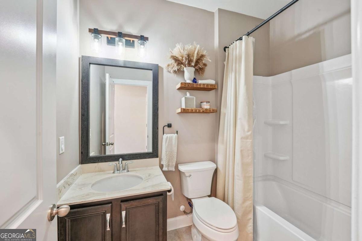 135 Grove View Road Woodstock - 31