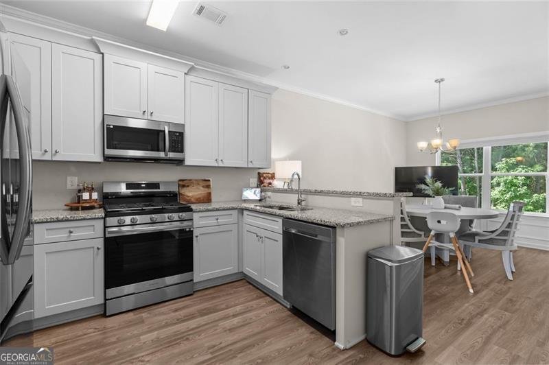 140 CREPE MYRTLE Way Dallas - 9